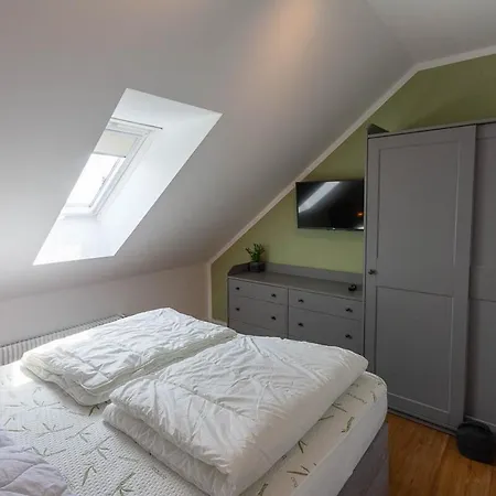 Kleine Fichte Mit Balkon Апартаменты *