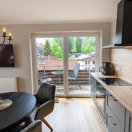 Апартаменты Kleine Fichte Mit Balkon