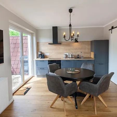 Kleine Fichte Mit Balkon Апартаменты *