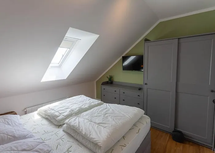 Kleine Fichte Mit Balkon Apartment *